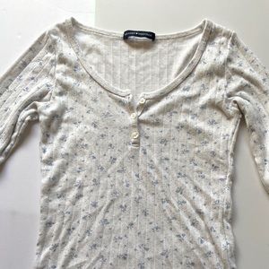 Brandy Melville white floral long sleeve shirt